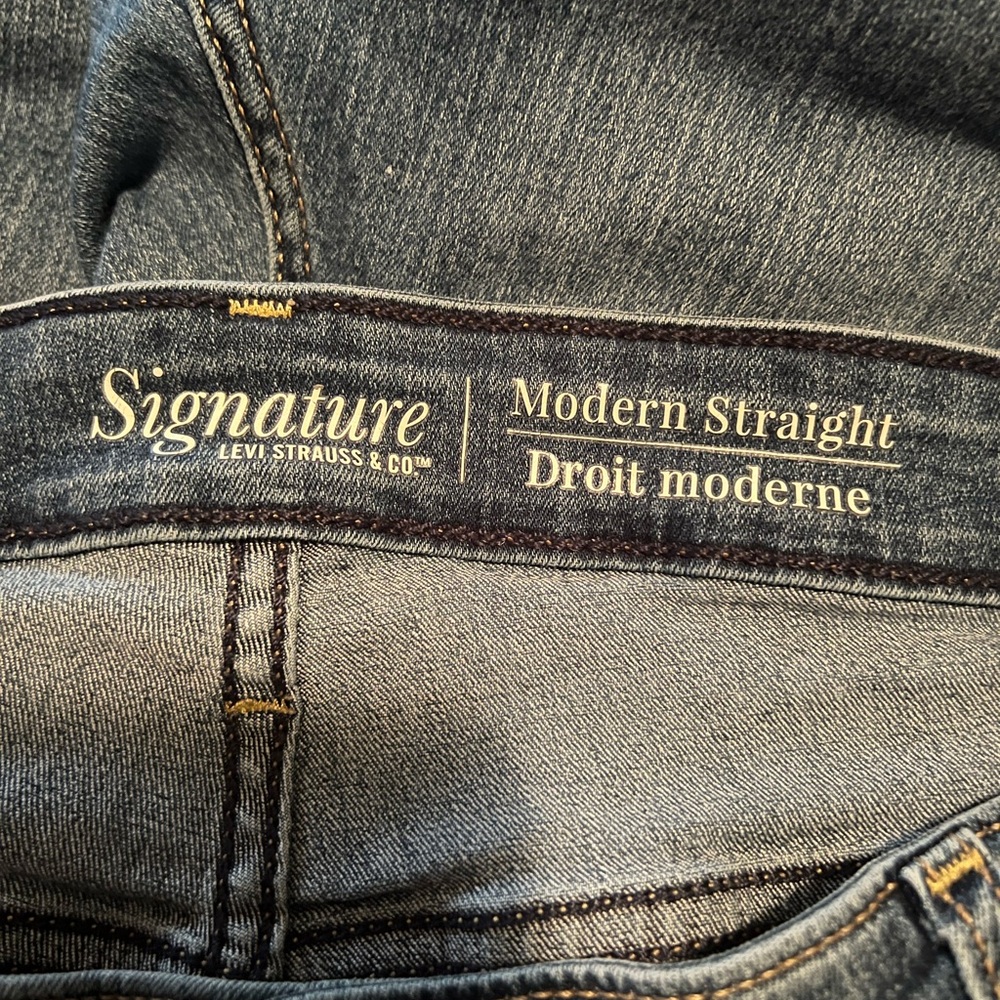 Signature by Levi Strauss Blue Straight Jeans